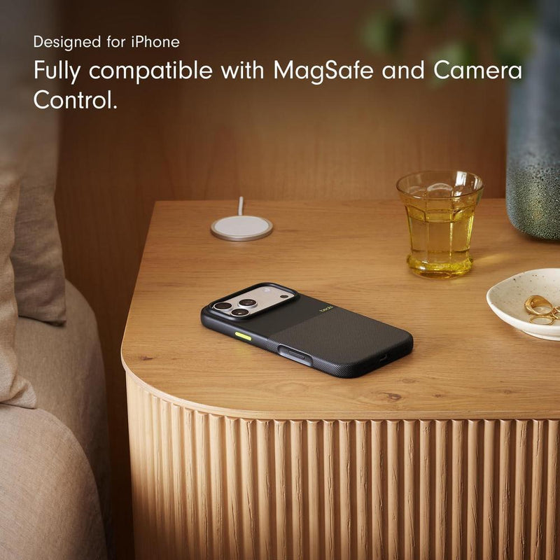 Funda resistente Beats para iPhone 17 Pro Max con MagSafe y Control de Cámara, probada contra caídas y arañazos