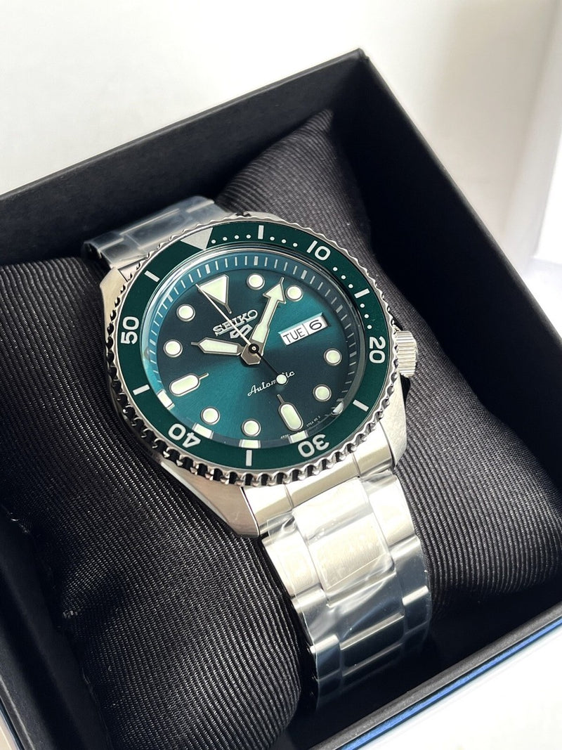 Seiko 5 SRPD61K1 Green Dial 42.5mm