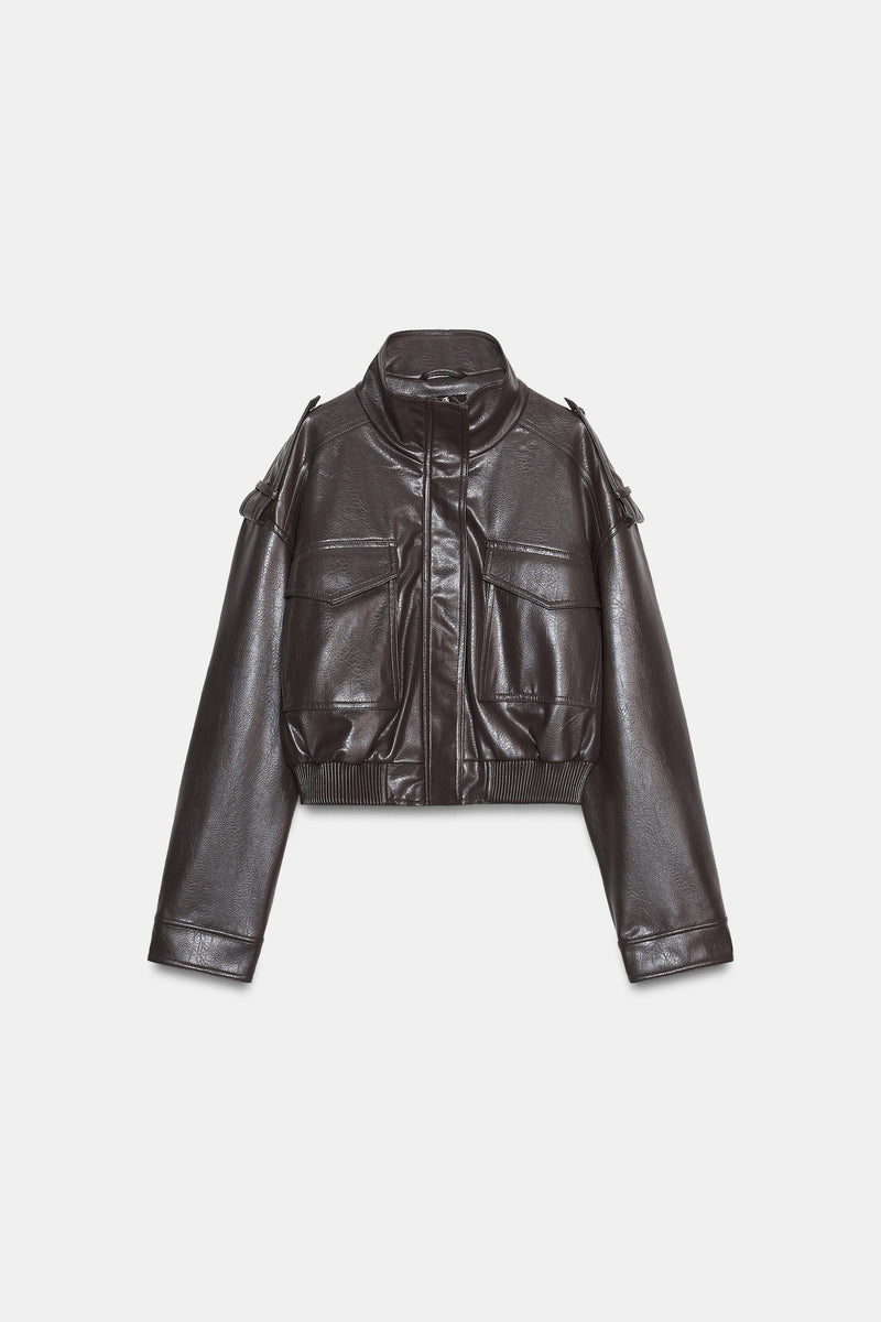 Cazadora Corta Efecto Piel Zara