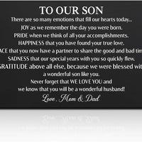 GEYGIE To Our Son On Your Wedding Day Black Wallet Card, Engraved Metal Wallet Insert Card Encouragement Greeting from Mom & Dad, Groom Cards Gifts from Parent, Heartfelt Wedding Notes Gifts for Son