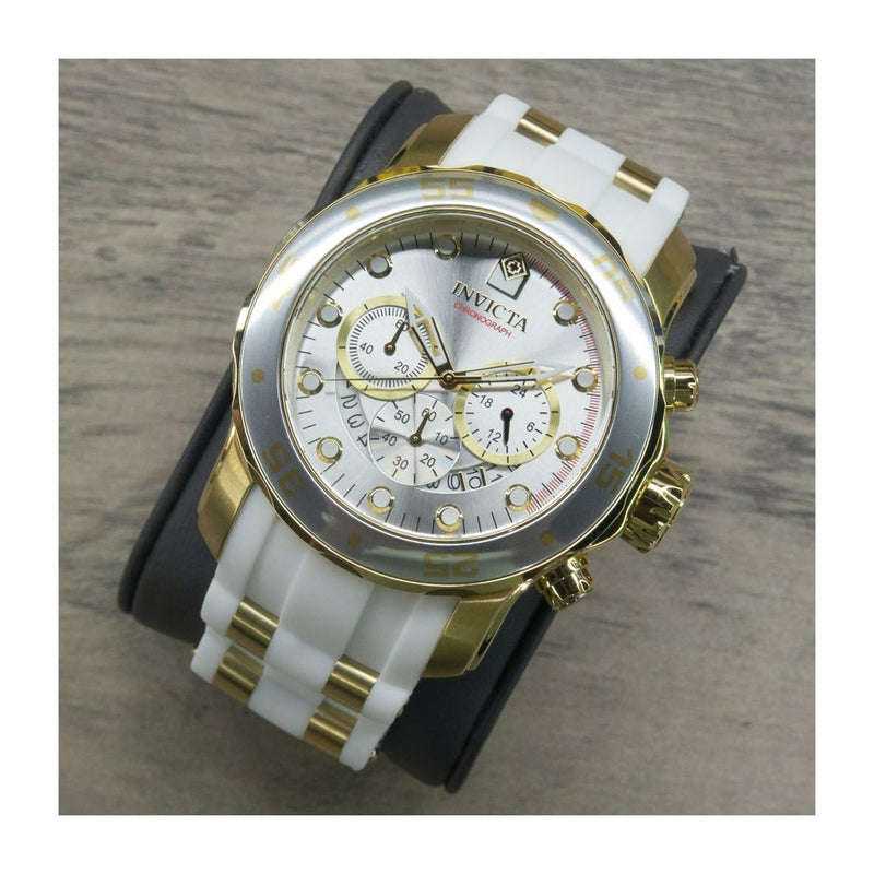Invicta Reloj de cuarzo Pro Diver para hombre, acero inoxidable y resistencia al agua, correa de silicona