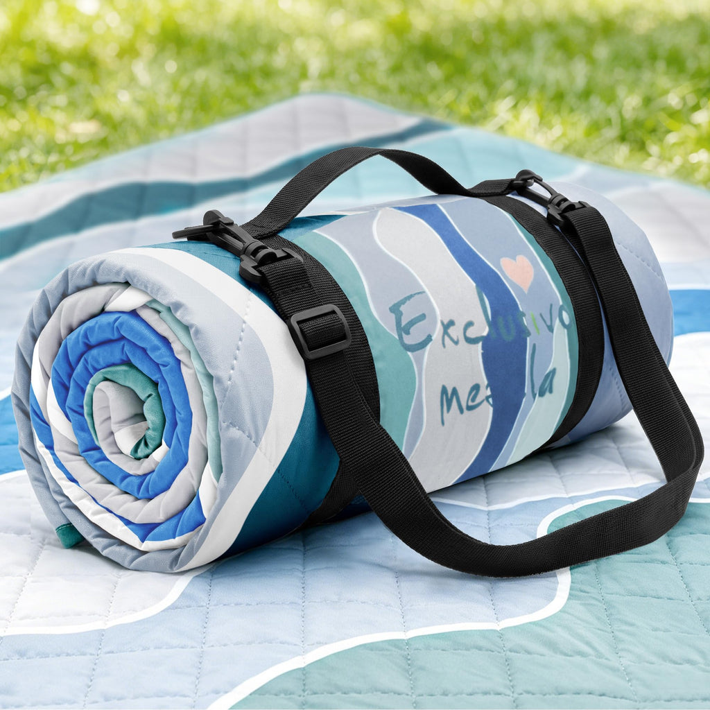 Exclusivo Mezcla Extra Large 80"x80" Waterproof Foldable Picnic Blanket