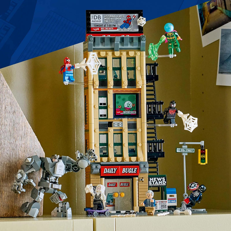 LEGO Marvel 76342 Spider-Man vs. Mysterio Daily Bugle