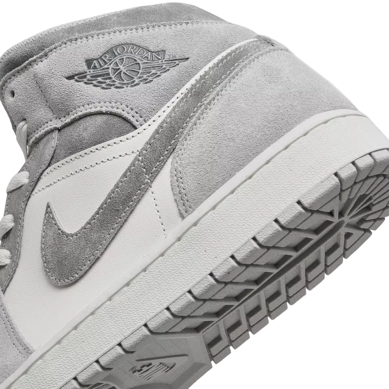 Air Jordan Retro 1 Mid SE Casual Shoes Men's Neutral Grey