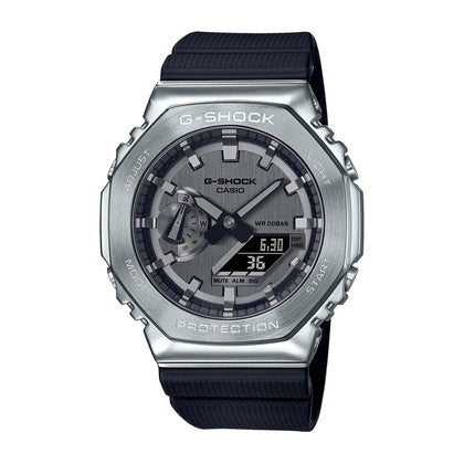 G-Shock Reloj Casio GM2100-1A con banda de resina negra y cubierta de metal, diseño octogonal deportivo, resistente al agua
