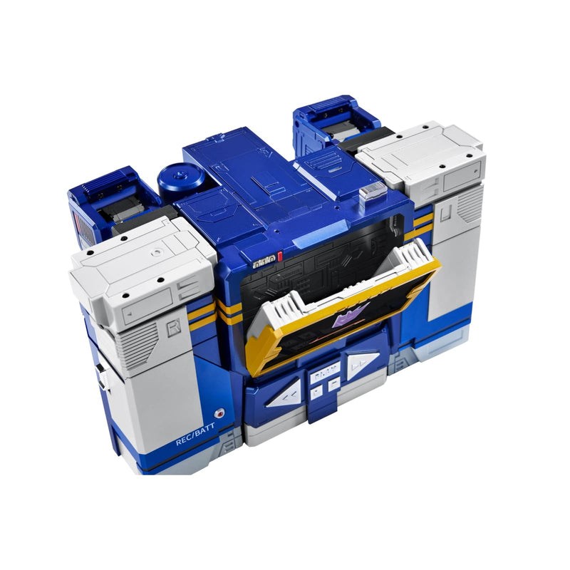 Flagship Soundwave Auto - Converting Robot