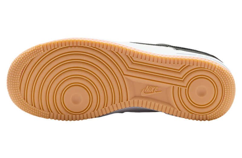 Nike Air Force 1 '07 LV8