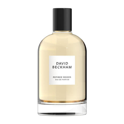 Eau de Parfum David Beckham Refined Woods, notas amaderadas y especiadas de cardamomo, lavanda y cedro