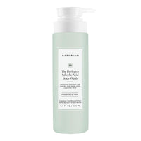 Naturium The Perfector Gel de baño con ácido salicílico y limpiador suave, ideal para purificar y suavizar la piel