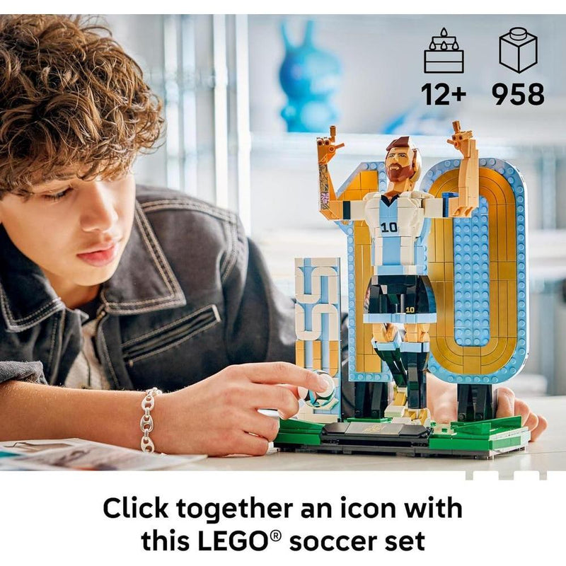 LEGO Lionel Messi Figura Construcción Coleccionable para Niñas y Niños con Placa Decorativa
