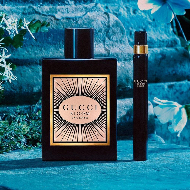 Gucci Bloom Intense por Gucci para mujer, una fragancia floral oriental sofisticada para ocasiones especiales