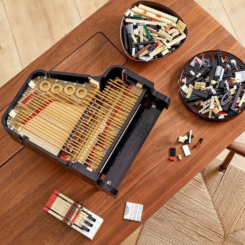 LEGO Ideas Grand Piano 21323 para adultos, kit de decoración coleccionable y regalo para amantes de la música con motor