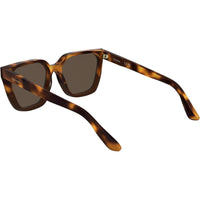 Gafas de sol cuadradas para mujer de Calvin Klein, eco-amigables y elegantes, con acetato renovado y logotipo discreto