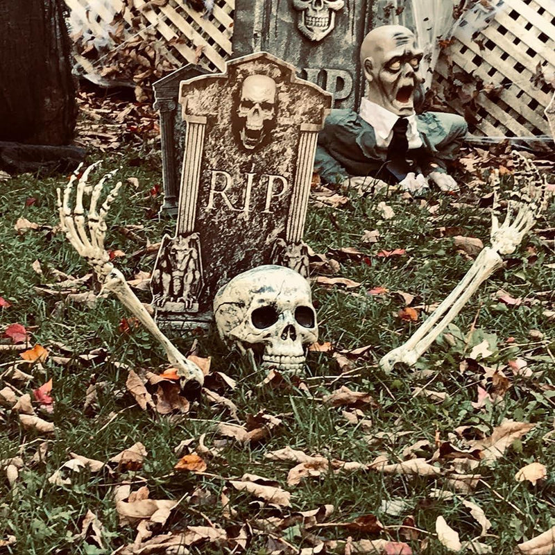 Estacas de esqueleto AISENO para decoración de Halloween en jardín con manos de zombi y cráneos, para escenas de cementerio