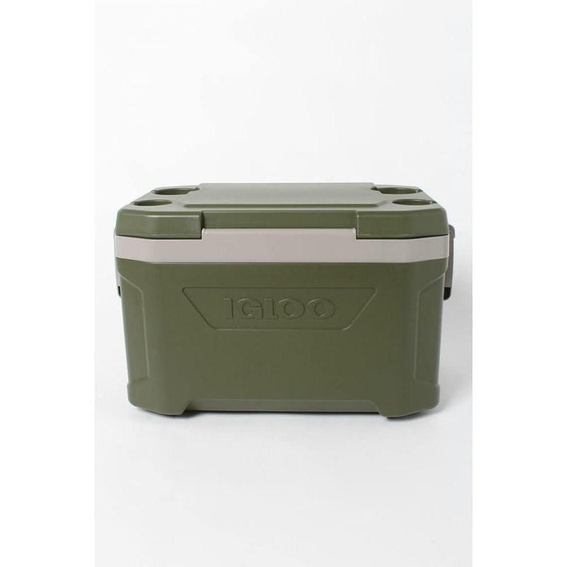 Nevera Igloo Sportsman Latitude 52 portatil para camping y pesca, capacidad 49 L y diseño duradero verde