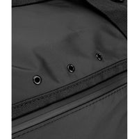 Bolsa deportiva Trainer Lite Evo de Venum con gran compartimento y ventilación óptima, ideal para deportes