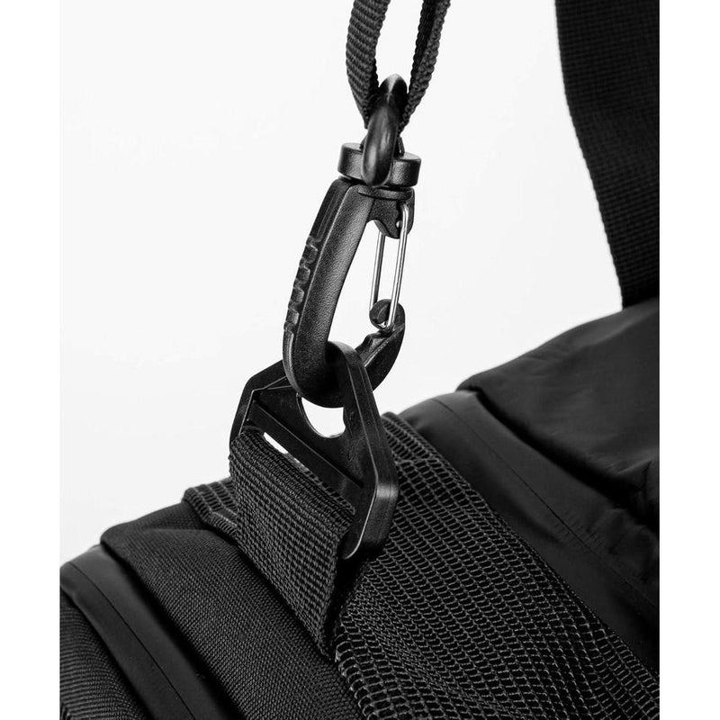 Bolsa deportiva Trainer Lite Evo de Venum con gran compartimento y ventilación óptima, ideal para deportes