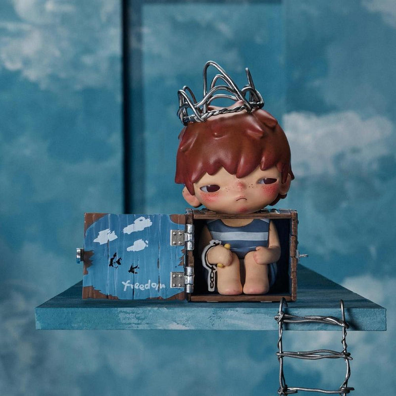 POP MART Hirono Series Echo Figuras coleccionables aleatorias en caja ciega, regalos ideales para decoración y cumpleaños
