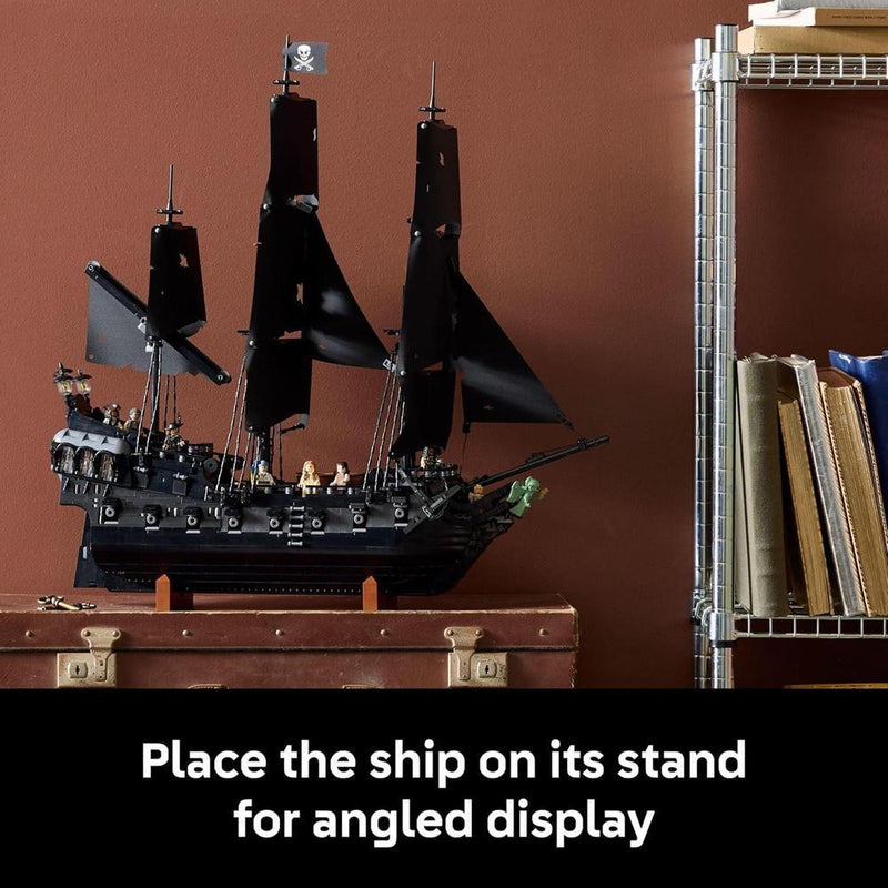 LEGO Icons Piratas Del Caribe La Perla Negra Set