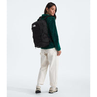Mochila Borealis Commuter de The North Face con tecnología de suspensión FlexVent y compartimentos organizativos
