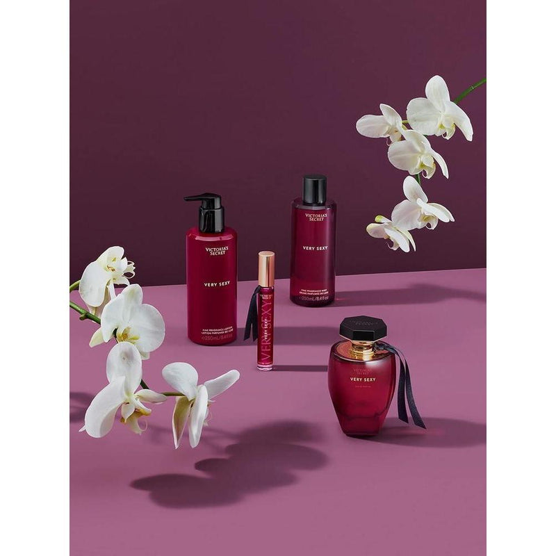 Perfume Eau de Parfum Very Sexy de Victoria's Secret con notas de orquídea vainilla, clementina y mora silvestre para mujer