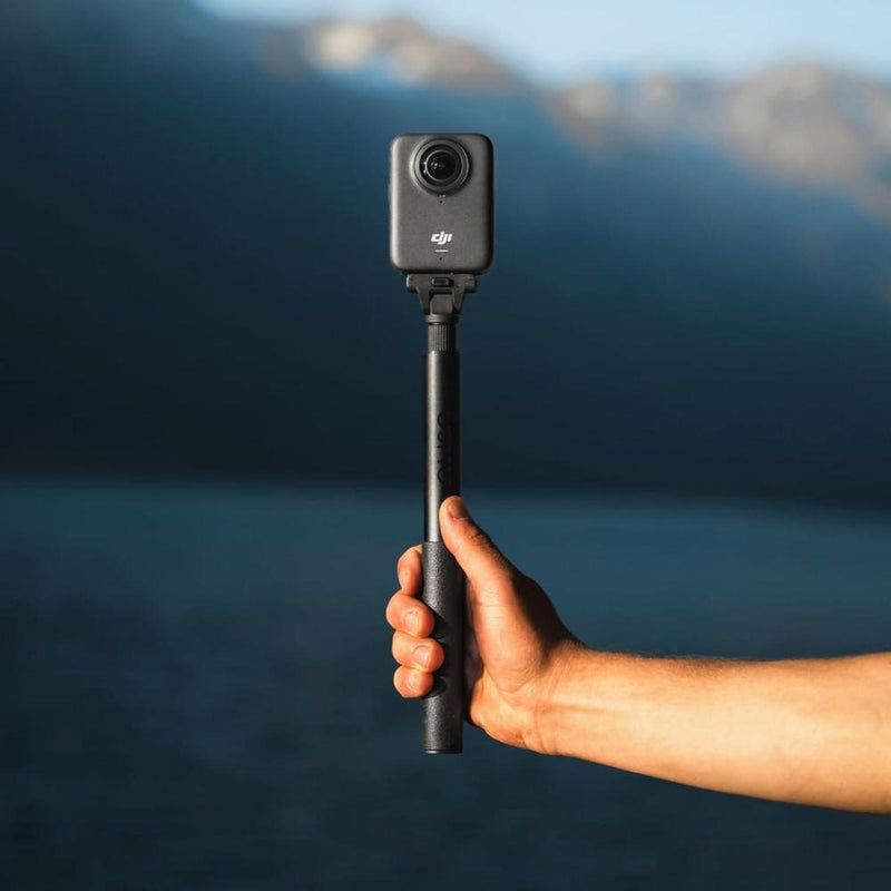 DJI Osmo 360 Adventure Combo, cámara 360 con imagen avanzada, duración extendida, video 8K y Boost, ideal para deportes y vlogs